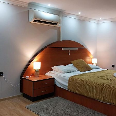 Family Apartman ยูลา ภายนอก รูปภาพ